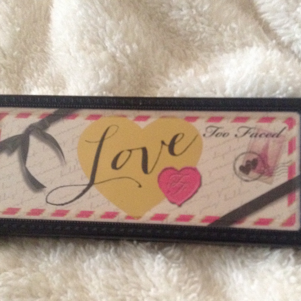 Too Faced Passionately Pretty Eyeshadow Collection